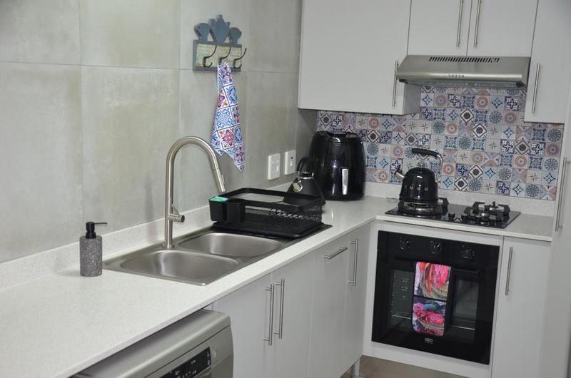 2 Bedroom Property for Sale in Island View Western Cape